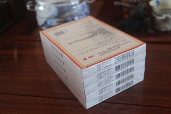 Alimentation automatique de machine d'emballage de cellophane de cigarettes de film de PVC BOPP