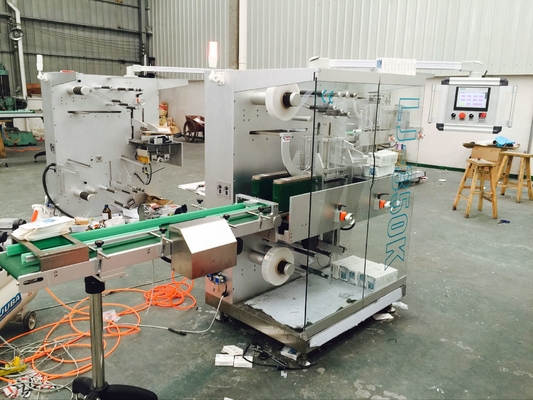 Machine de conditionnement de surenveloppement de cellophane de boîte cosmétique