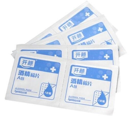 machine à emballer de protection d'alcool de 47*50mm 1000pcs/Min Automatic Medical