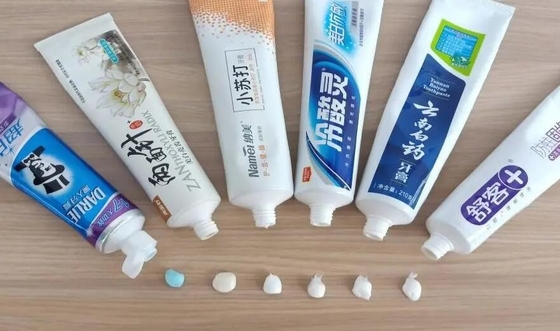 Crème de scellage remplissante de main de pâte dentifrice de machine de tube mou automatique