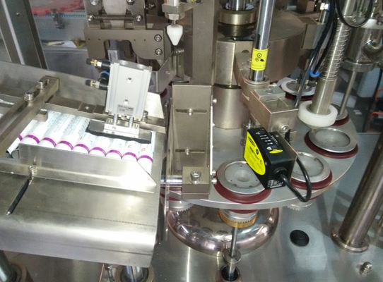 Machine de remplissage et de scellement de tubes Alu haute performance pour l'industrie de l'emballage cosmétique