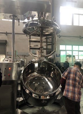 1000L machine de fabrication de crème à haute capacité machine de mélange de gel d'émulsifiant homogénéisant sous vide