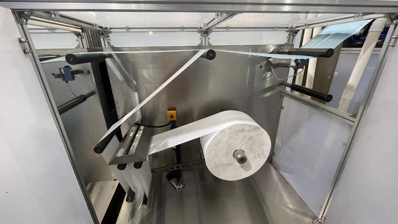 Masque facial à grande vitesse faisant la machine avec la fonction se pliante d'emballage de coupe