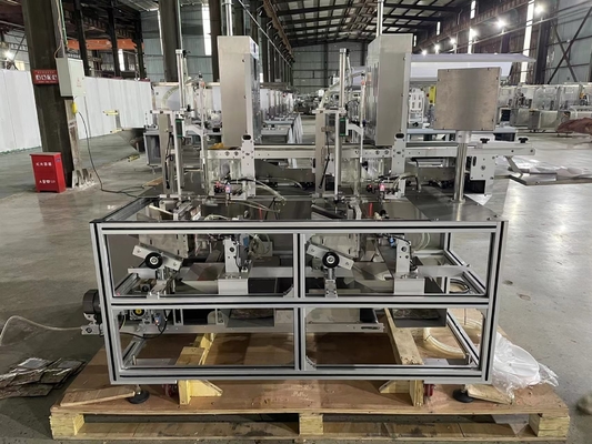 Masque 1.2KW facial coupant non-tissé automatique se pliant de la machine à emballer 0.6MPA