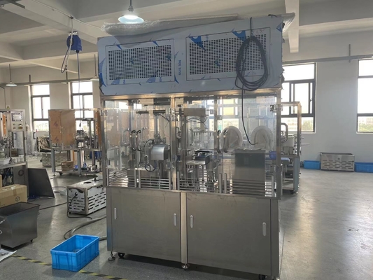 Seringue préremplie automatique de machine de remplissage de seringue préremplie pour le gel liquide de cartouche dentaire