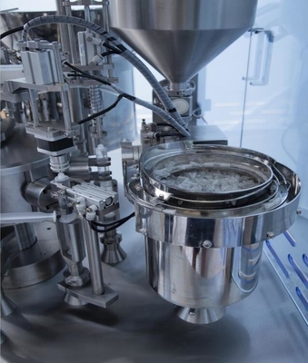 Machine de remplissage automatique de petite seringue adhésive viscoélastique directe d'usine