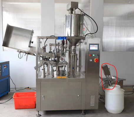 Machine crème cosmétique en aluminium remplissante et de scellage de tube en plastique mou automatique de machine de tube de pâte dentifrice de tube de remplissage