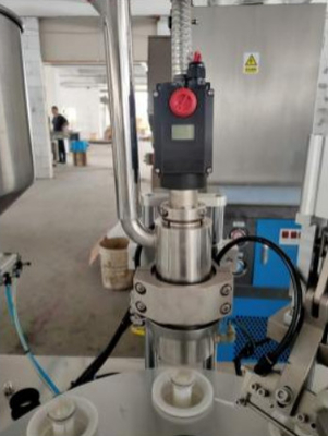 Vente à chaud machine de remplissage et d'étanchéité de colles de tubes d'aluminium à pâte de haute viscosité