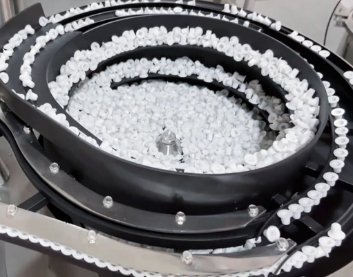 Projet de ligne de seringues pré-remplies de grande capacité, bouchage de bouteille et bouchage de machine automatique de remplissage de haute qualité