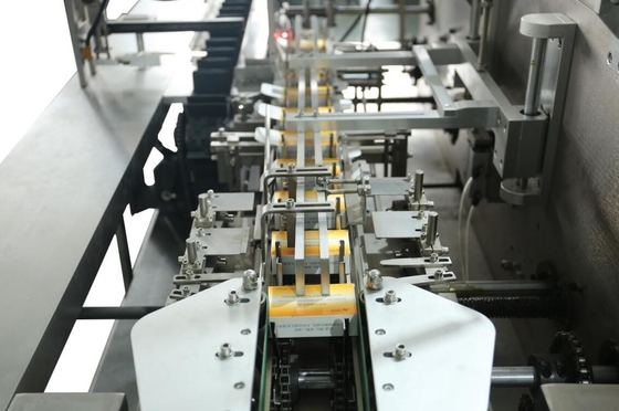 Machine automatique d'étanchéité de carton pliable Machine de cartonnage Machine d'emballage de boîte de carton pour ligne de production