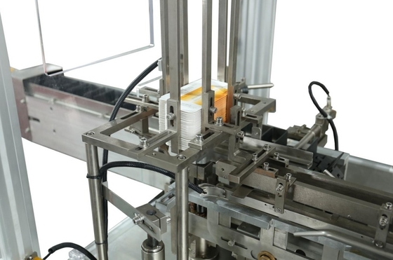 Machine automatique à grande vitesse de cartonnage de boîtes de savon en continu
