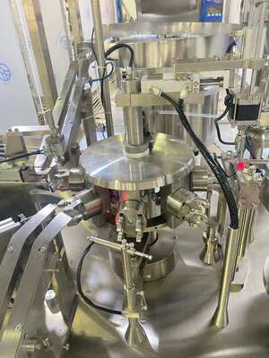 Machine de remplissage de seringues vétérinaires