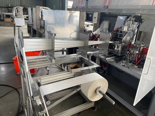 Machine d'emballage automatique de tissus humides à feuille unique, Machine de conditionnement de sachets à scellage latéral 3/4 pour hôtel