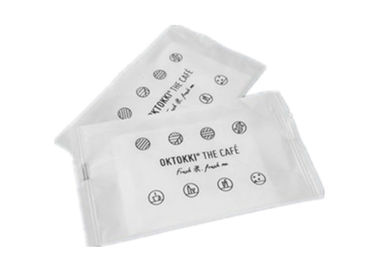 Lingettes humides de la CE de haute performance faisant l'équipement pour le restaurant, machine de conditionnement de lingettes de restaurant