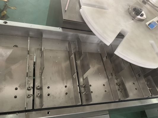 machine de cartonnage de tube de fois de 120pcs/Min Pharmaceutical Cartoning Machine 4