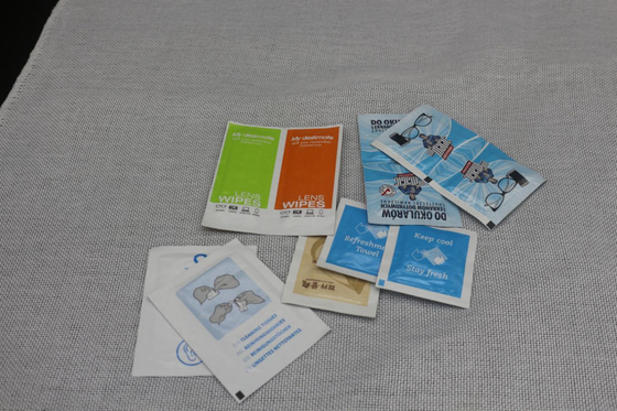 Chiffons humides de protection de haute qualité d'alcool faisant l'équipement avec du CE